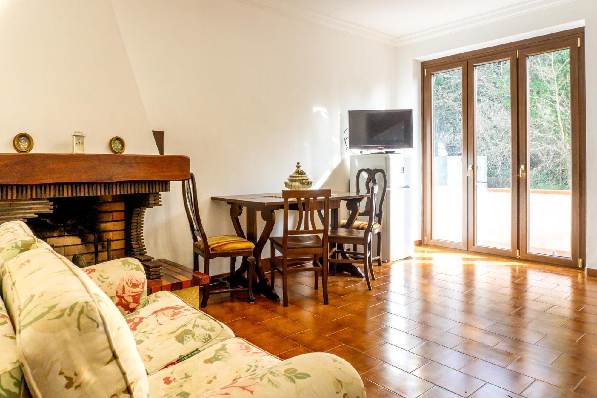 Villa Nerone B&B Lorenzana Exterior photo